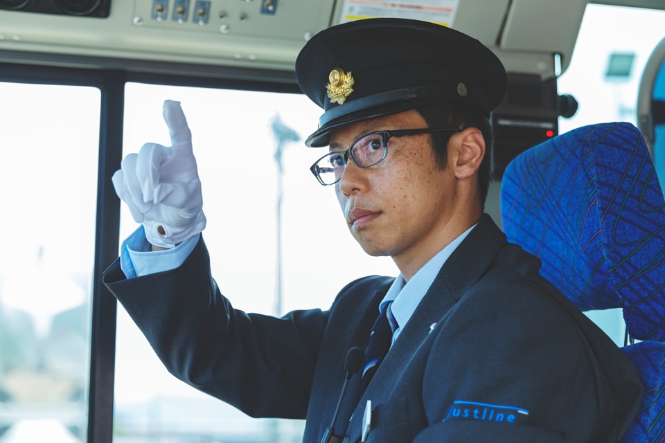 藤浪さん 先輩社員の転職体験談 しずてつジャストライン中途サイト